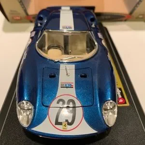 伊製ブラーゴ社　フェラーリ250LM “Sebring ”(1965) ミニカー Amazon.co.jp: 伊製ブラーゴ社 フェラーリ250LM “Sebring ”1965